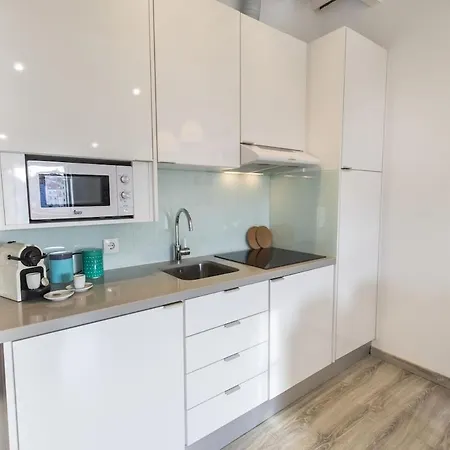 The Nest At Mouraria Appartement *