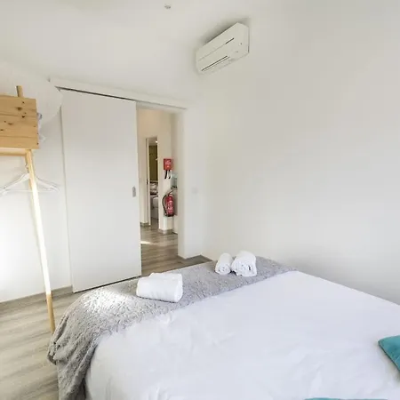 The Nest At Mouraria Apartment