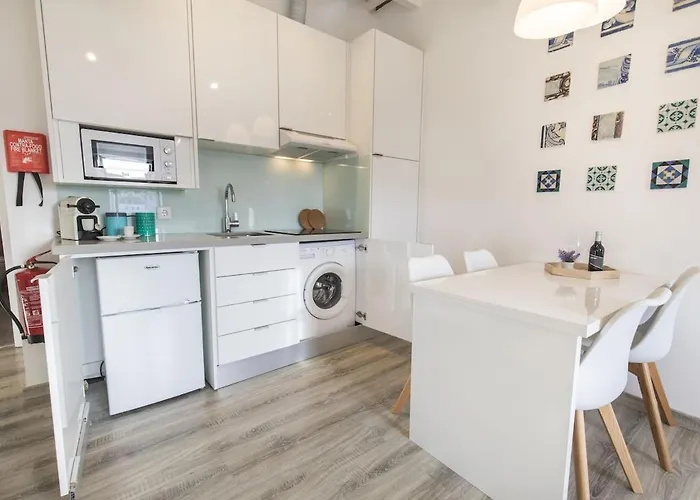 The Nest At Mouraria Apartment Lisbon